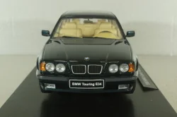 BMW 5er Serie (E34) Touring 1996, dark green, T9-1800401, Triple 9 1:18