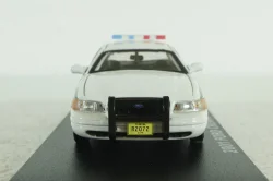 Ford Crown Victoria Miami Police from serial Dexter 2001, 86613, Greenlight 1:43