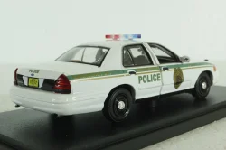 Ford Crown Victoria Miami Police from serial Dexter 2001, 86613, Greenlight 1:43