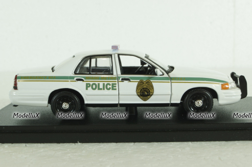 Ford Crown Victoria Miami Police from serial Dexter 2001, 86613, Greenlight 1:43