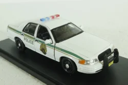 Ford Crown Victoria Miami Police from serial Dexter 2001, 86613, Greenlight 1:43