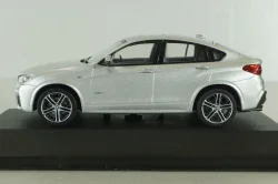 BMW X4 (F26) 2015, silver, Herpa 1:43