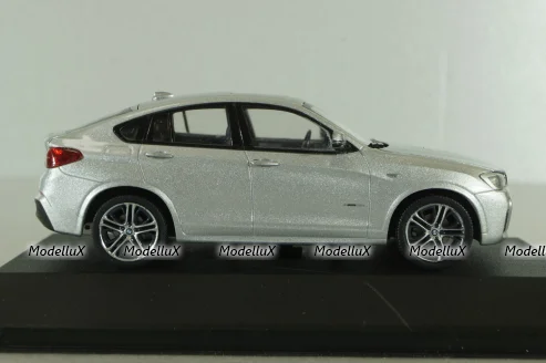 BMW X4 (F26) 2015, silver, Herpa 1:43