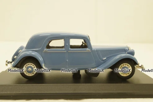 Citroen Traction 15 Six berline belge 1949, blue Atlas 1:43