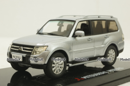 Mitsubishi Pajero Wagon 4 2008, Silver, SunStar 1:43