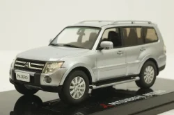 Mitsubishi Pajero Wagon 4 2008, Silver, SunStar 1:43