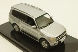 Mitsubishi Pajero Wagon 4 2008, Silver, SunStar 1:43