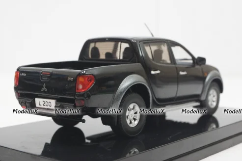 Mitsubishi L200, blue, SunStar 1:43