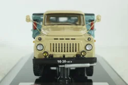 СТБ-52 Автомобиль для перевозки газоых баллонов на шасси Газ-52 1976 г., бежевый/голубой, 105242, DiP Models 1:43