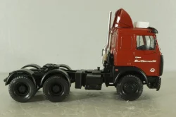 Маз-64226 тягач Совтрансавто, красный By.Volk 1:43