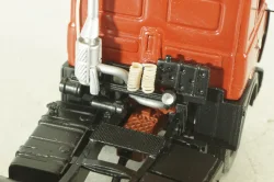 Маз-64226 тягач Совтрансавто, красный By.Volk 1:43