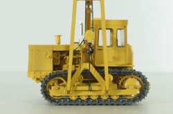 ТГ-124 трубоукладчик на базе Т-130 1980, охра, Трэкс 1:43