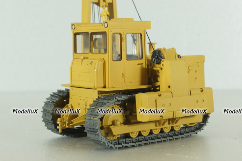 ТГ-124 трубоукладчик на базе Т-130 1980, охра, Трэкс 1:43