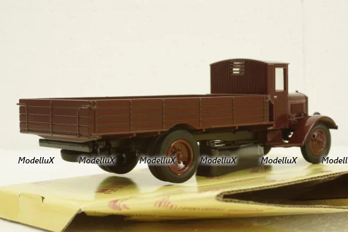 Я-8 бордовый, Н274, Наш Автопром 1:43