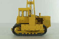 ТГ-124 трубоукладчик на базе Т-130 1980, охра, Трэкс 1:43