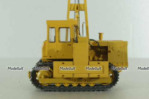 ТГ-124 трубоукладчик на базе Т-130 1980, охра, Трэкс 1:43