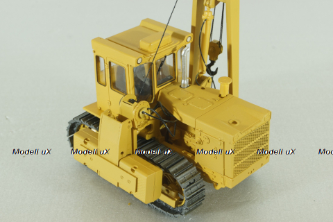 ТГ-124 трубоукладчик на базе Т-130 1980, охра, Трэкс 1:43