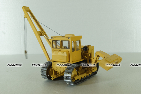 ТГ-124 трубоукладчик на базе Т-130 1980, охра, Трэкс 1:43