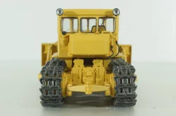 ДЗ-24 гидравлический бульдозер на базе Т-180Г 1960, охра, Трэкс 1:43