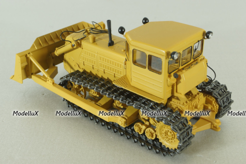 ДЗ-24 гидравлический бульдозер на базе Т-180Г 1960, охра, Трэкс 1:43