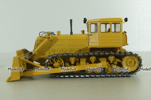 ДЗ-24 гидравлический бульдозер на базе Т-180Г 1960, охра, Трэкс 1:43