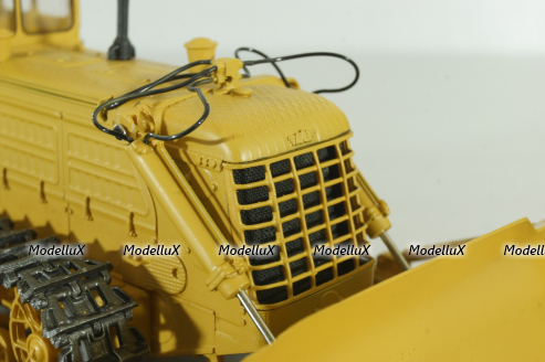 ДЗ-24 гидравлический бульдозер на базе Т-180Г 1960, охра, Трэкс 1:43