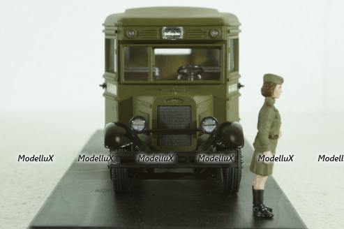 Зис-8 медицинский, с фигуркой санитарки, Miniclassic 1:43