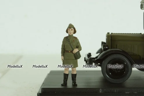 Зис-8 медицинский, с фигуркой санитарки, Miniclassic 1:43