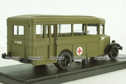 Зис-8 медицинский, с фигуркой санитарки, Miniclassic 1:43