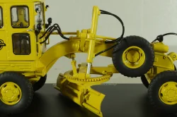 Автогрейдер Д-598, 0119MP, Model Pro 1:43