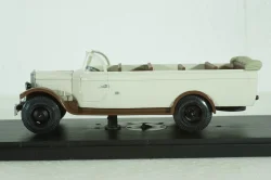 Зис-Мату, открытый, бежевый, Miniclassic 1:43