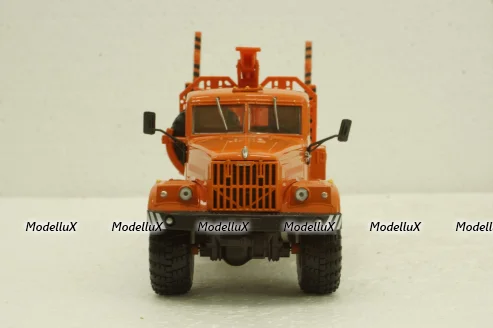 Краз-255Л1 лесовоз, оранжевый, Н727, Наш Автопром 1:43