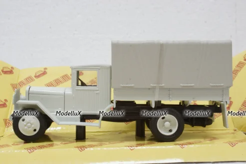 Зис-42М(5В) белый, гусеницы в комплекте, Н600, Наш Автопром 1:43 Уценка!