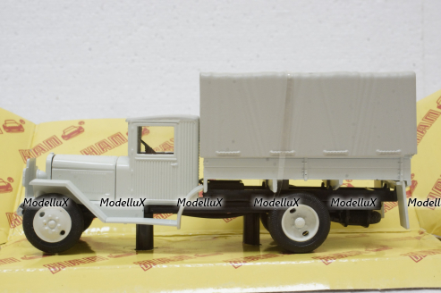 Зис-42М(5В) белый, Н600, Наш Автопром 1:43