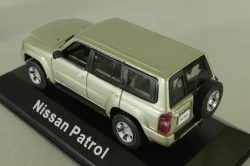 Nissan Patrol (Y61) 2005, champagne, JC074, J-Collection 1:43