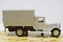 Зис-42М(5В) белый, гусеницы в комплекте, Н600, Наш Автопром 1:43 Уценка!