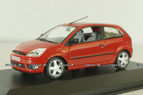 Ford Fiesta 2002 3-Dors 2001, red, Minichamps 1:43 Уценка!