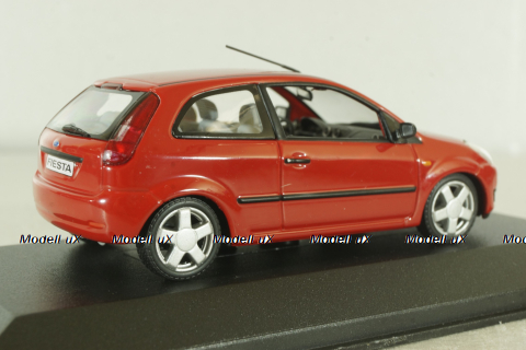 Ford Fiesta 2002 3-Dors 2001, red, Minichamps 1:43 Уценка!