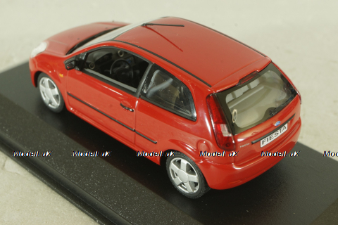 Ford Fiesta 2002 3-Dors 2001, red, Minichamps 1:43 Уценка!