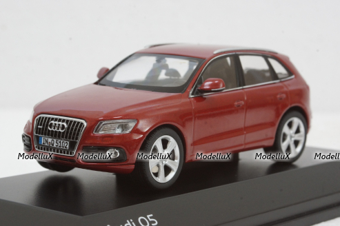 Audi Q5 red 2013, 450756001, Schuco 1:43
