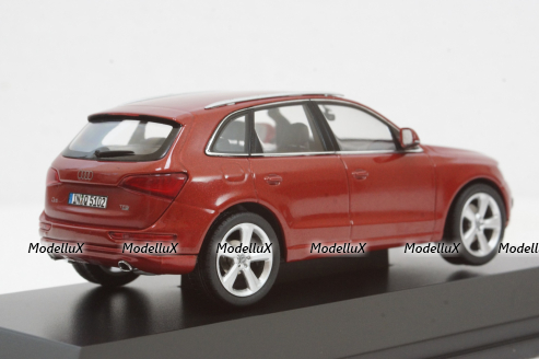 Audi Q5 red 2013, 450756001, Schuco 1:43