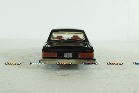 Газ-14 Чайка, красный салон,Тантал/Радон 1:43