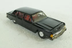 Газ-14 Чайка, красный салон,Тантал/Радон 1:43