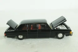 Газ-14 Чайка, красный салон,Тантал/Радон 1:43