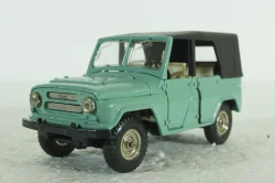 Уаз-469, А34, бирюзовый с белым салоном, Тантал/Радон 1:43