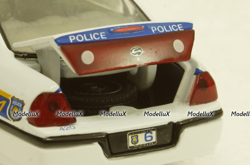Chevrolet Impala White Police New York , Gearbox 1:43