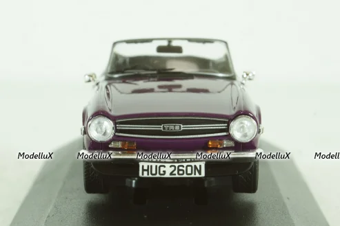 Triumph TR6 purple, Vanguards 1:43