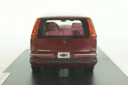 Chevrolet Lumina APV Red Met 1991, GLM Models 1:43