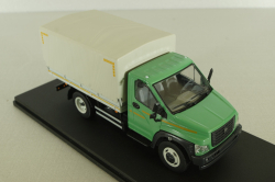 Газон NEXT C41R11 бортовой с тентом зеленый/серый, в боксе, Н232, Наш Автопром 1:43