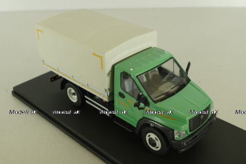 Газон NEXT C41R11 бортовой с тентом зеленый/серый, в боксе, Н232, Наш Автопром 1:43